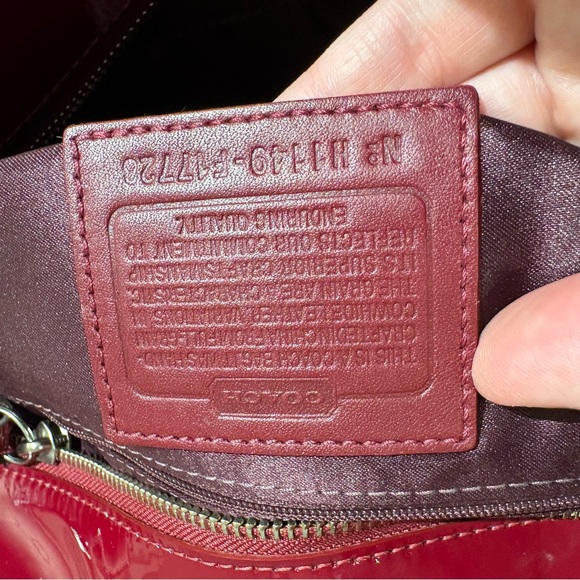 Coach Gallery Embossed Patent Leather monogram tote bag purse - Picture 14 of 16